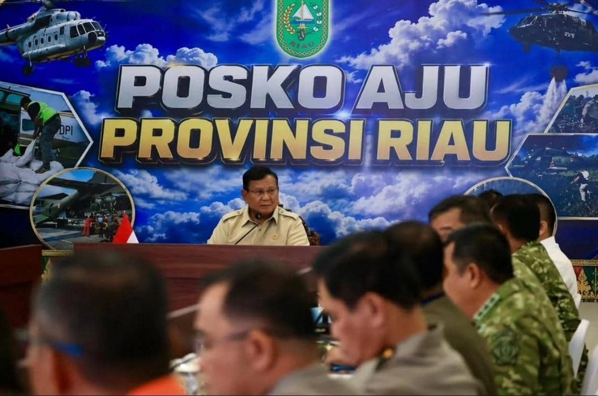 Presiden Prabowo Batal ke Lokasi Karhutla Riau, Hanya Pimpin Rapat