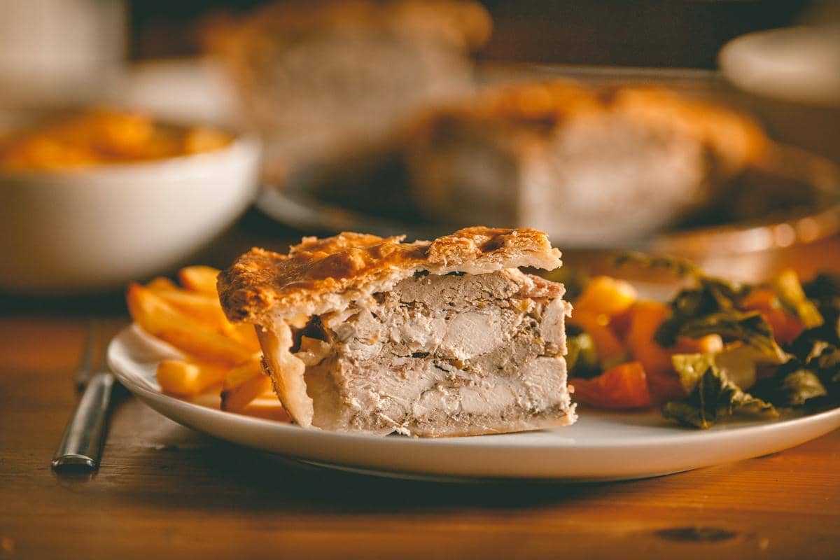 ilustrasi sajian chicken filo pie