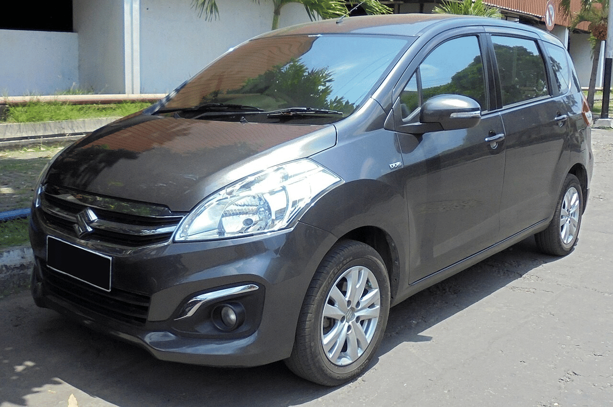 mobil hybrid 100 jutaan bekas