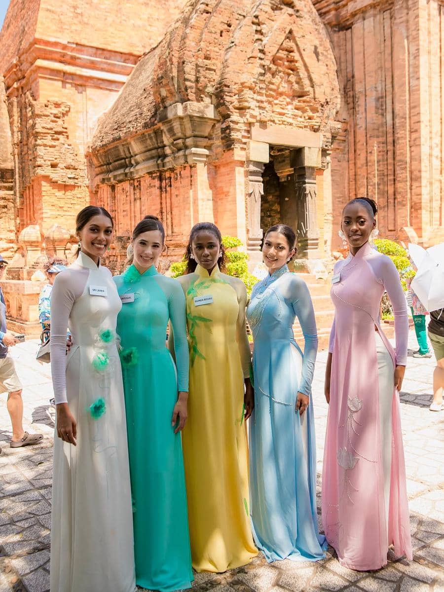 Potret Finalis Miss World 2026 Berkunjung ke Po Nagar Cham Temple