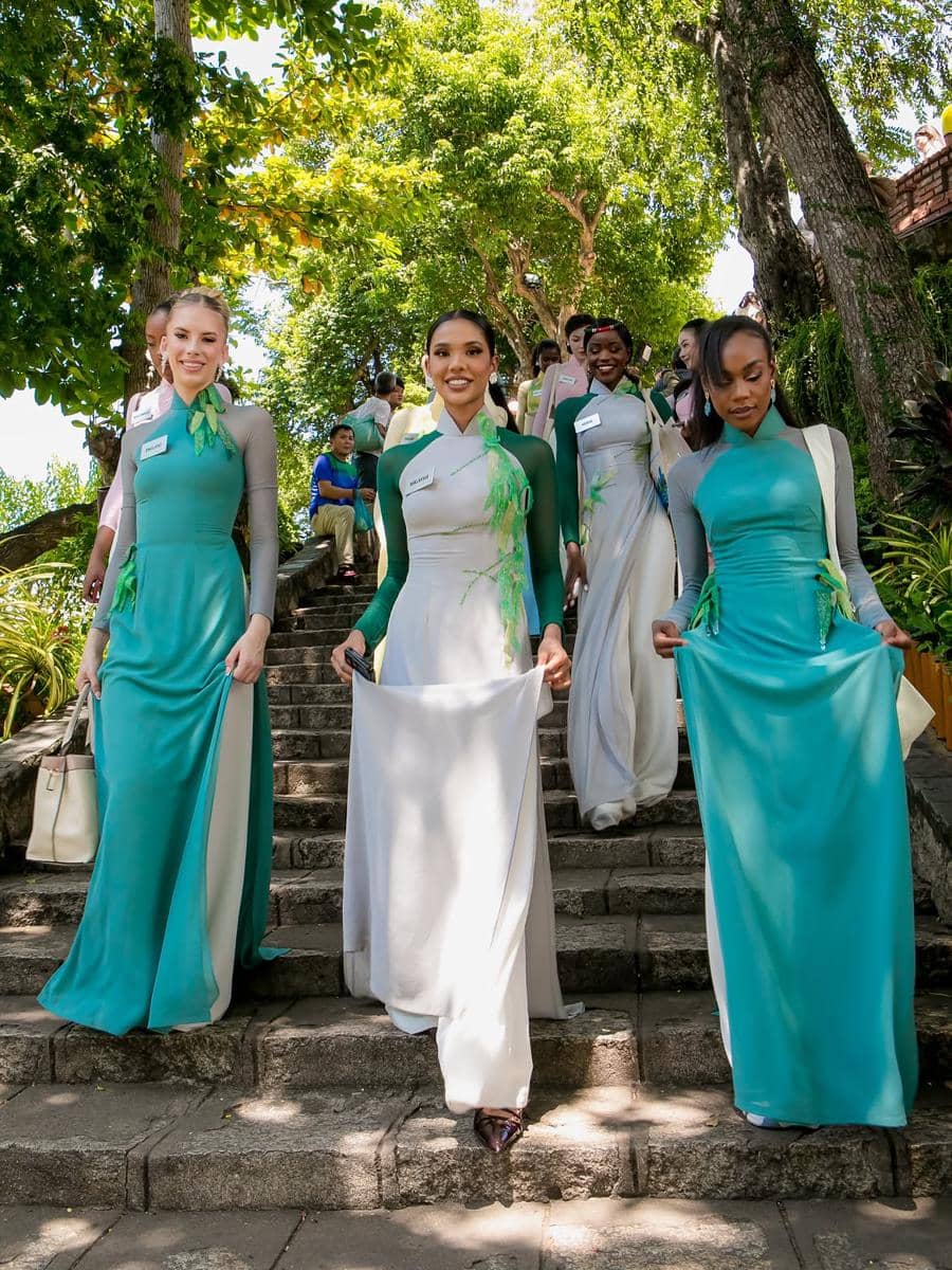 Potret Finalis Miss World 2026 Berkunjung ke Po Nagar Cham Temple