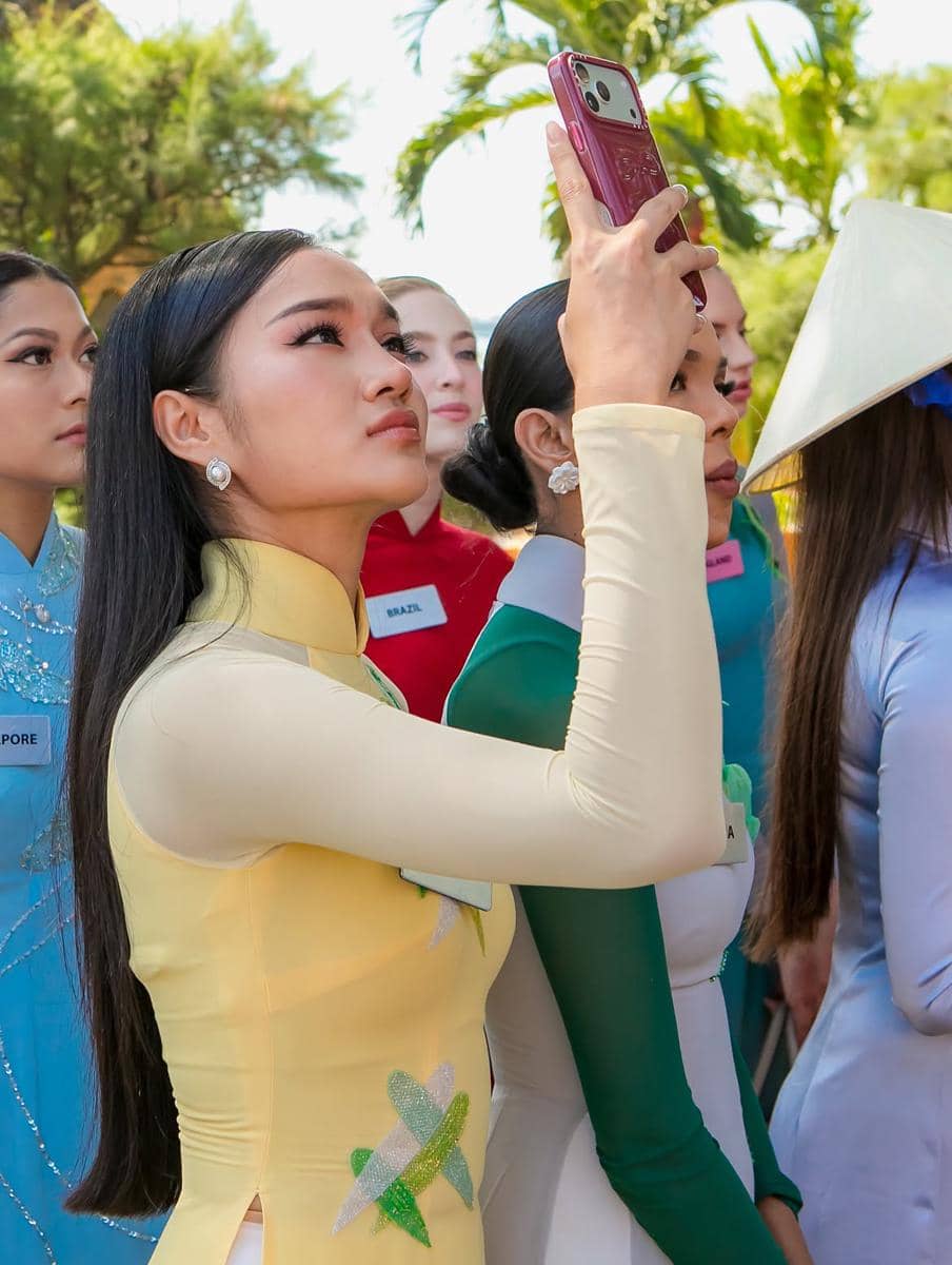 Potret Finalis Miss World 2026 Berkunjung ke Po Nagar Cham Temple