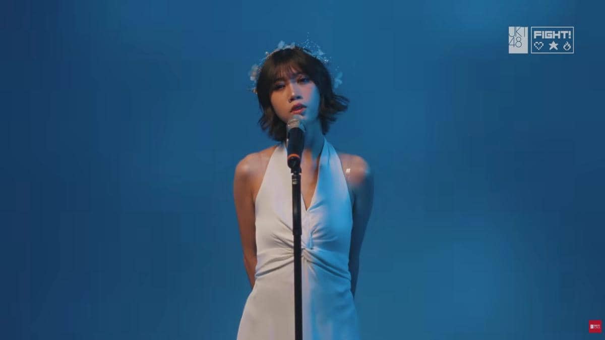 cuplikan MV Ku Tak Pantas Jadi Seorang Pujangga Cinta - REVOICE JKT48 (youtube.com/jkt48)