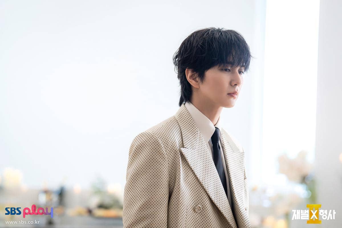 still cuts drama Flex X Cop 2