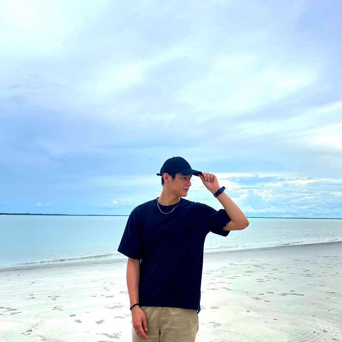 outfit kasual stylish ala Andy William
