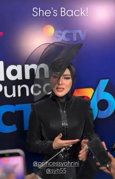 penampilan Syahrini di HUT SCTV ke-36 (instagram.com/ivan_gunawan)