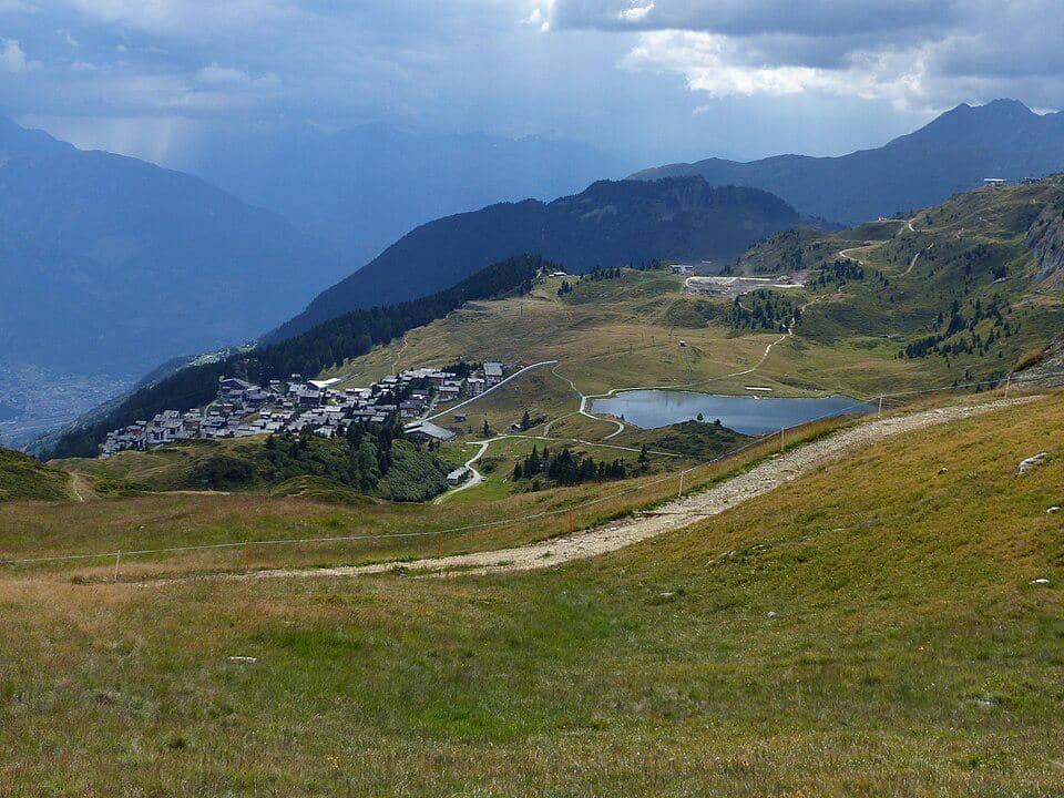 Desa Bettmeralp di Swiss