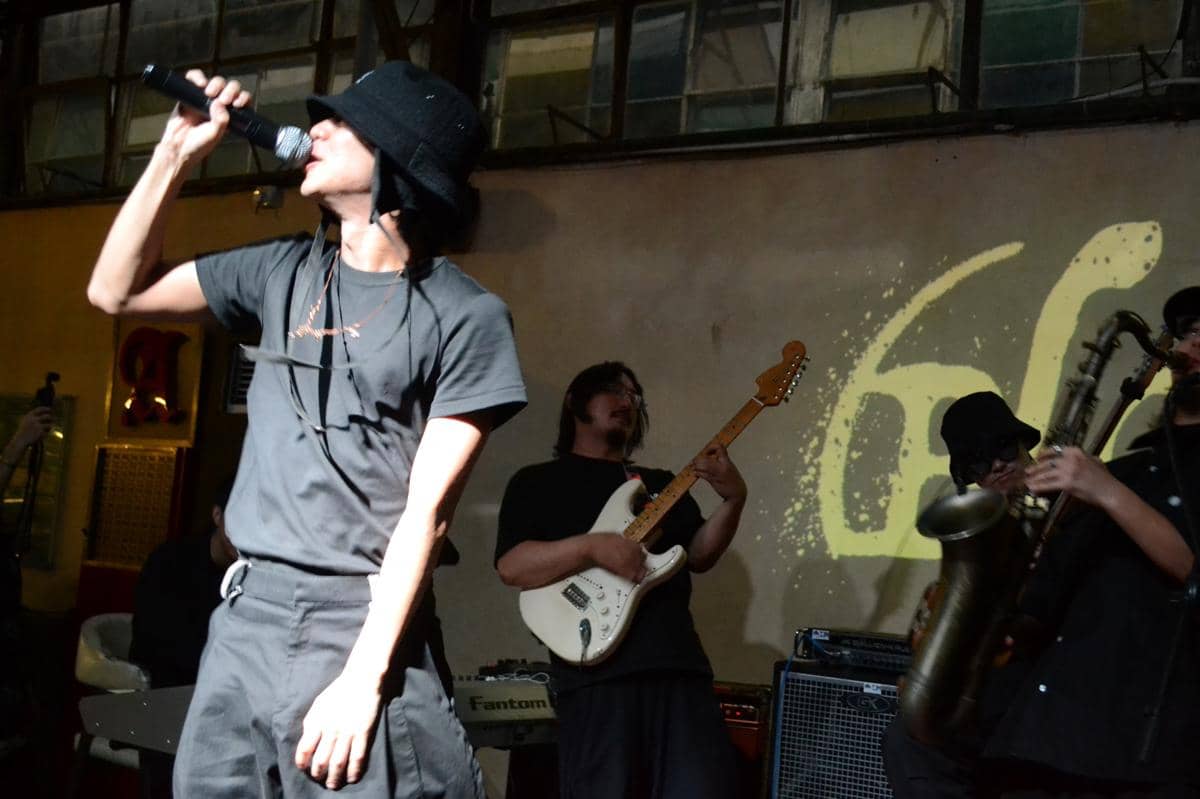 Black Petrol di Coma M Bloc Space