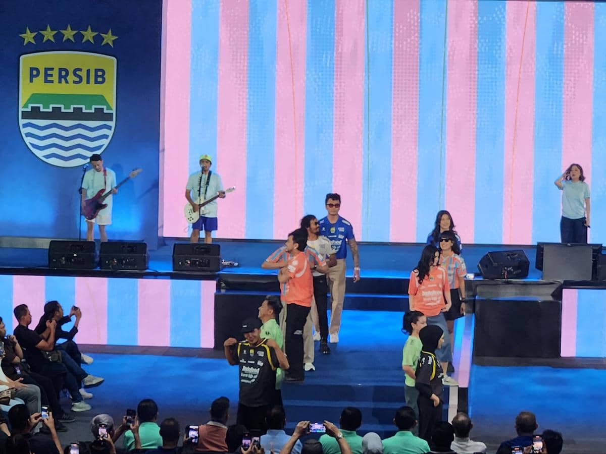 Tengok Tampilan Jersey Baru Persib Bandung untuk Musim 2026/2027