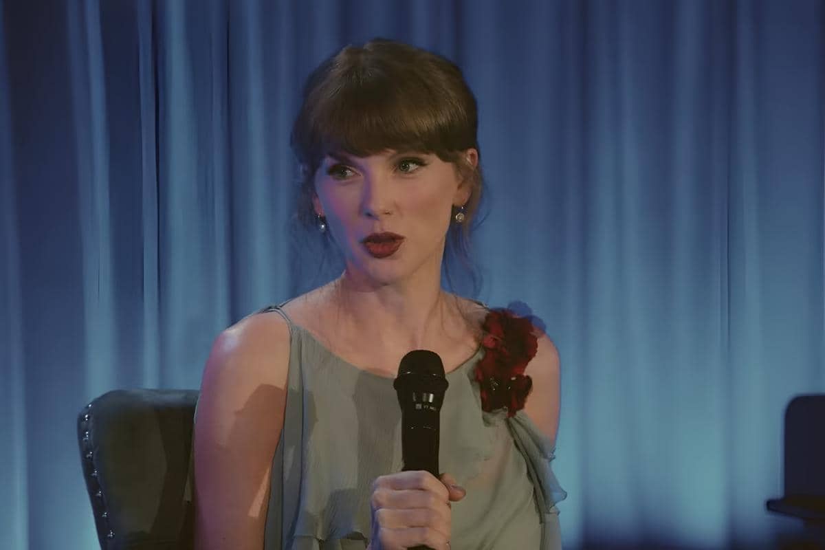 Taylor Swift dalam wawancara The Icon Sessions di Grammy Museum
