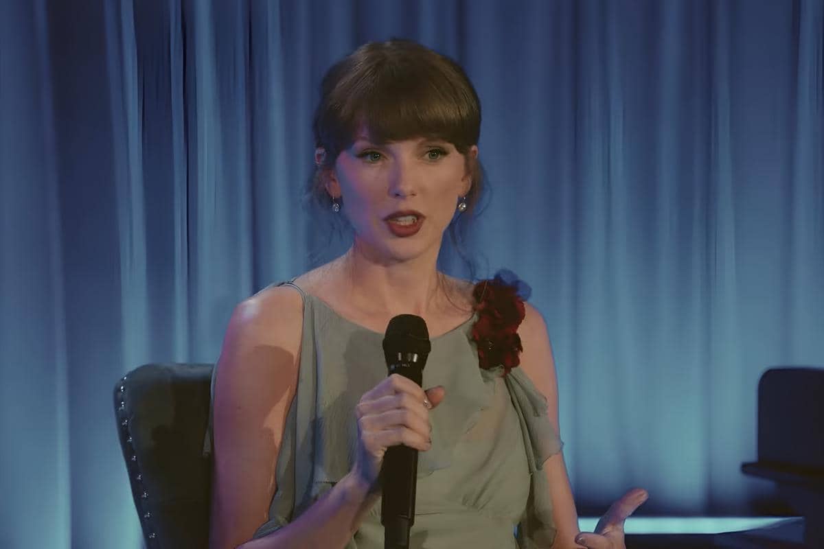 Taylor Swift dalam wawancara The Icon Sessions di Grammy Museum