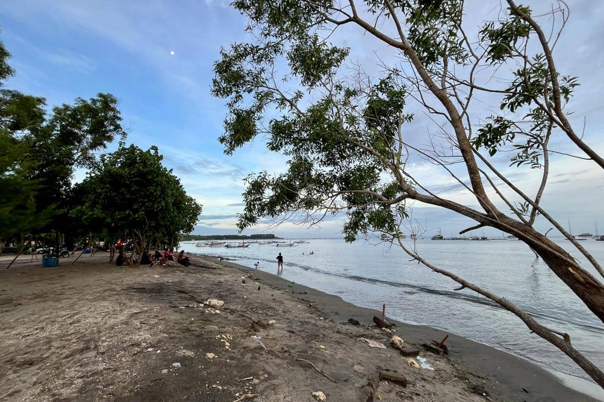 suasana di Pantai Sidakarya (dok.pribadi/Natalia Indah)