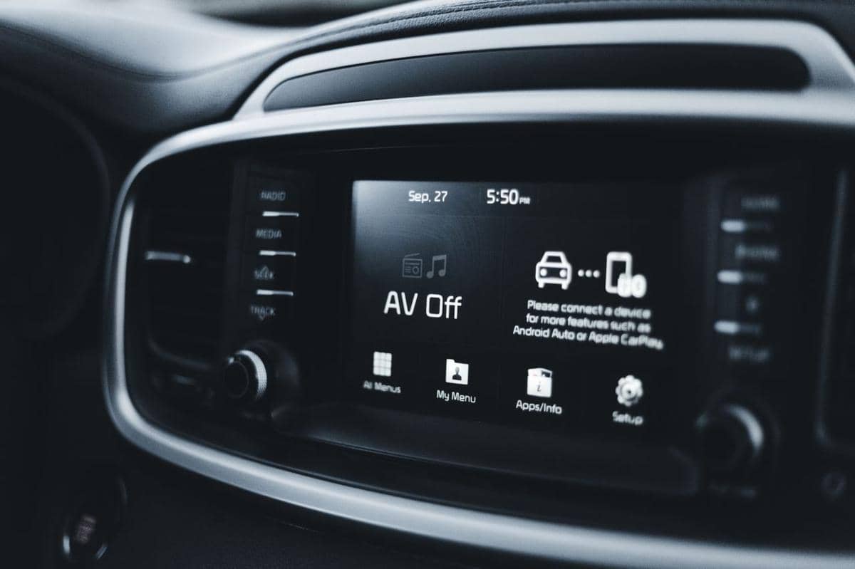 5 Penyebab Head Unit Mobil Sering Error, Kenali Sebelum Makin Parah