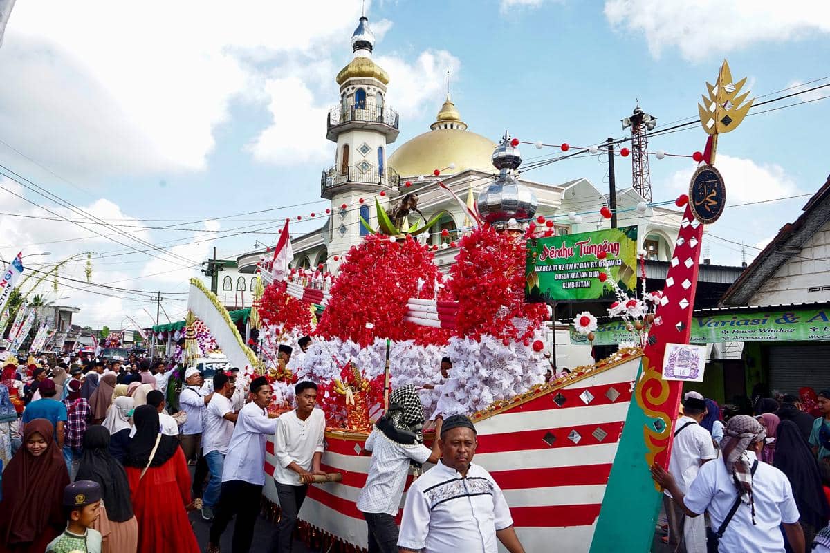 Kemeriahan Maulid Nabi dalam Tradisi Endog-Endogan di Banyuwangi