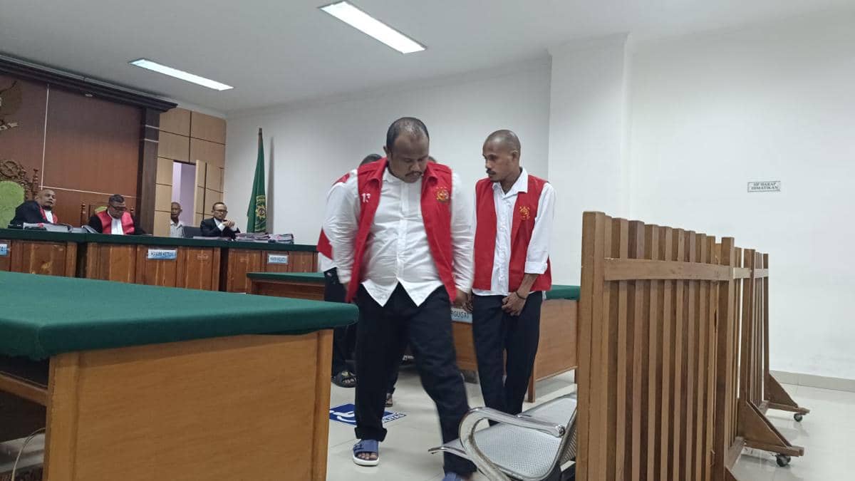 Lima terdakwa kelompok debt collector penganiaya brimob disidang (Dok. Khaerul Anwar)