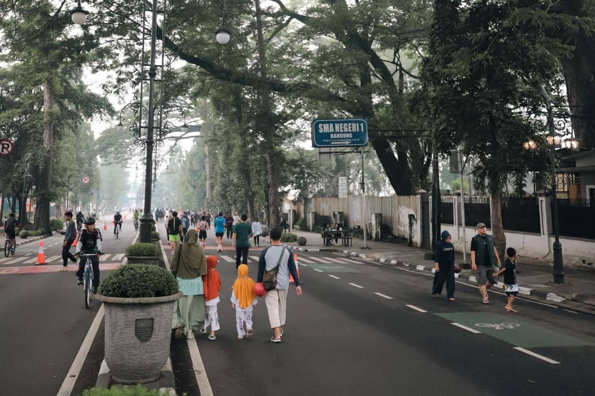 175834272014-hayu-bandungkeun-akhir-pekan-ini-banyak-agenda-seru-cfd-dago-buka-lagi.jpeg