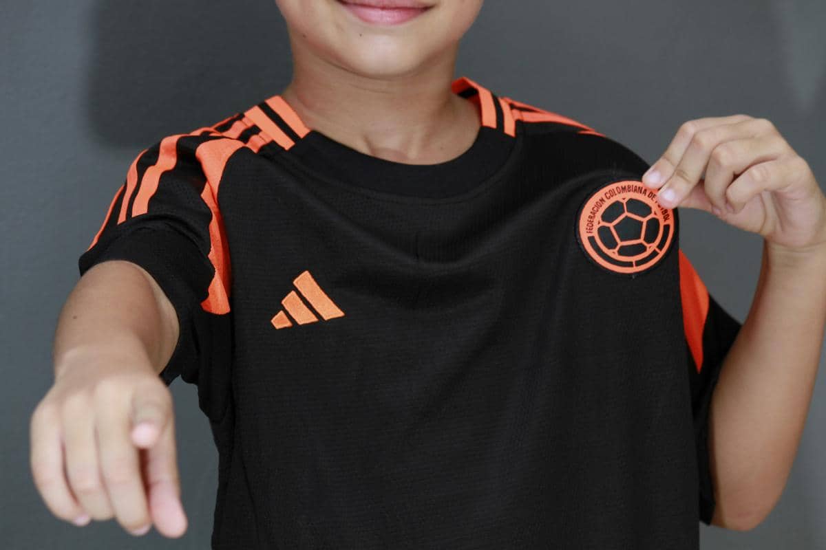 ilustrasi jersey youth