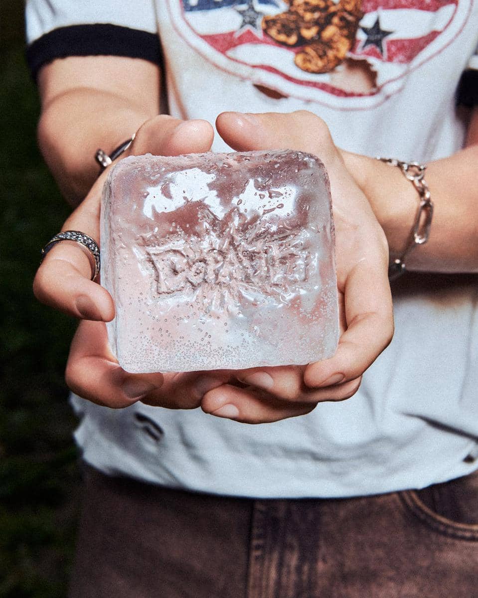 Teaser mini album keempat DOPAMINE milik D.O. EXO yang dibagikan melalui akun X DOHKYUNGSOO_X.