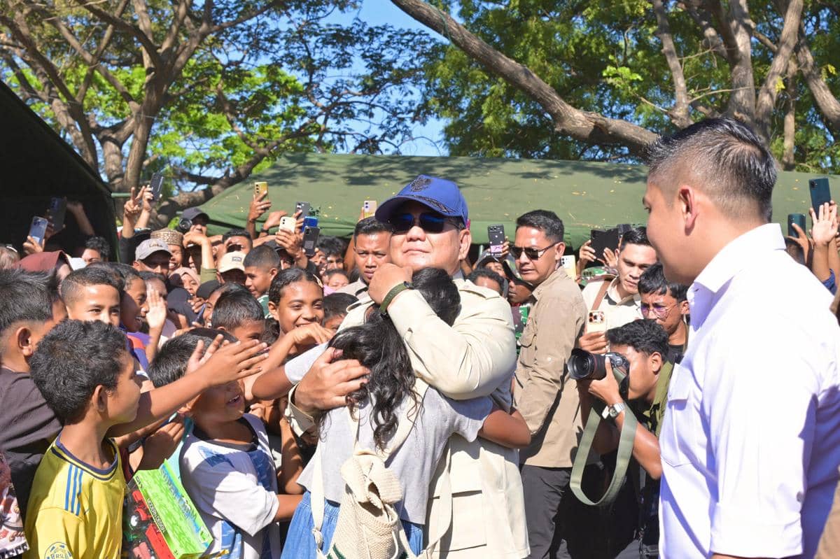 Prabowo Beri Bantuan Rp20 Miliar per Kabupaten di NTT Terdampak Gempa