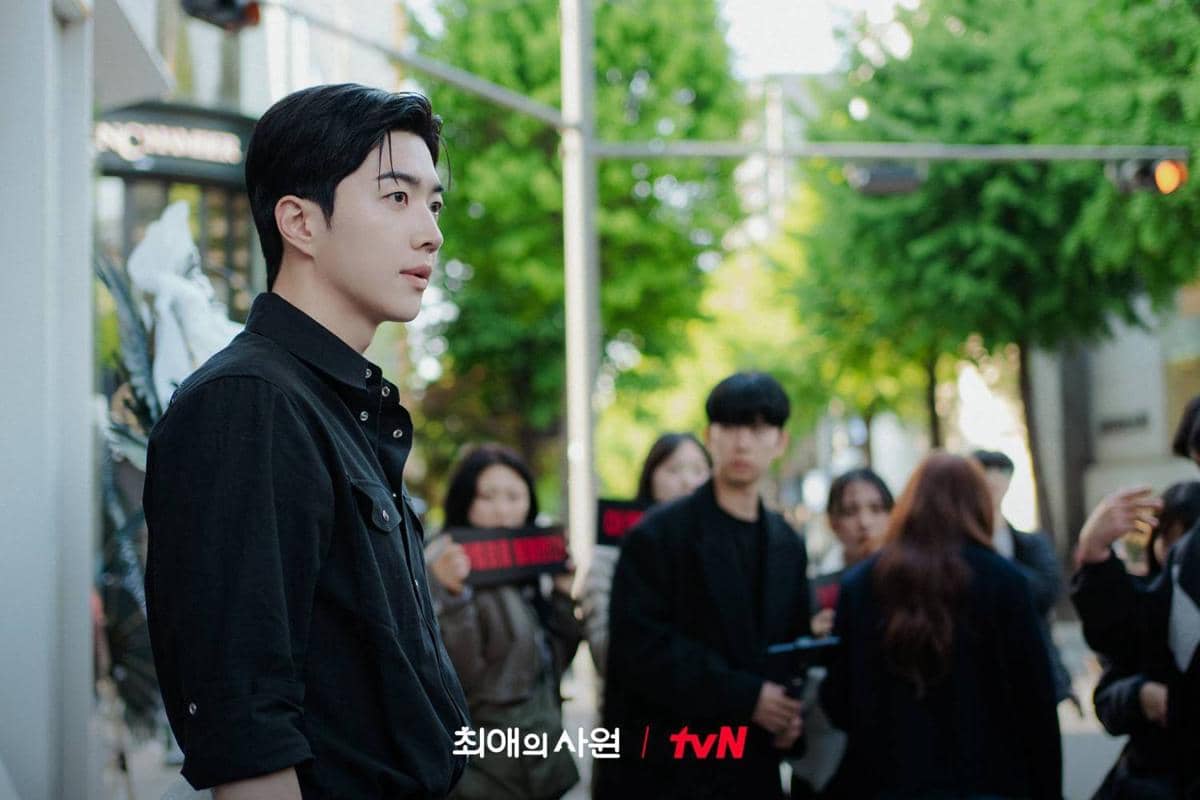 7 Sisi Leadership Kang Ha Gi yang Bikin Kagum di My Bias, My Boss