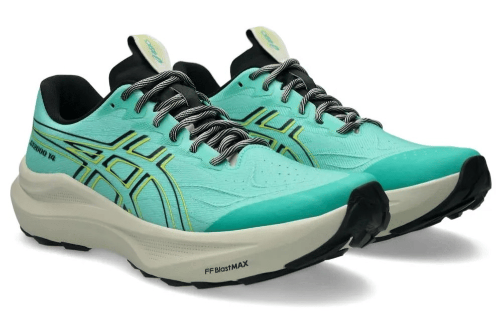 sepatu lari untuk kaki overpronation