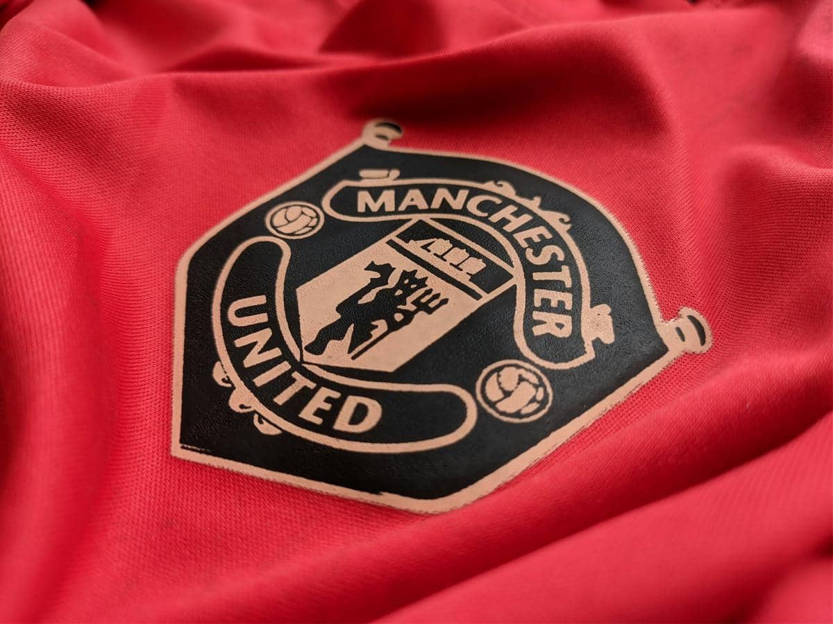 Mengenal Carlos Baleba, Gelandang Baru Manchester United