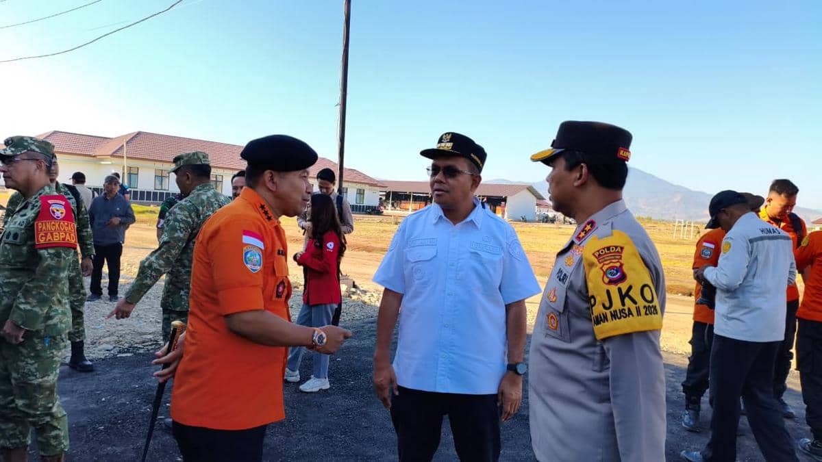 WhaPersiapan menyambut kedatangan Presiden Prabowo Subianto di NTT. (Dok. Basarnas Maumere)tsApp Image 2026-08-26 at 10.42.03.jpeg