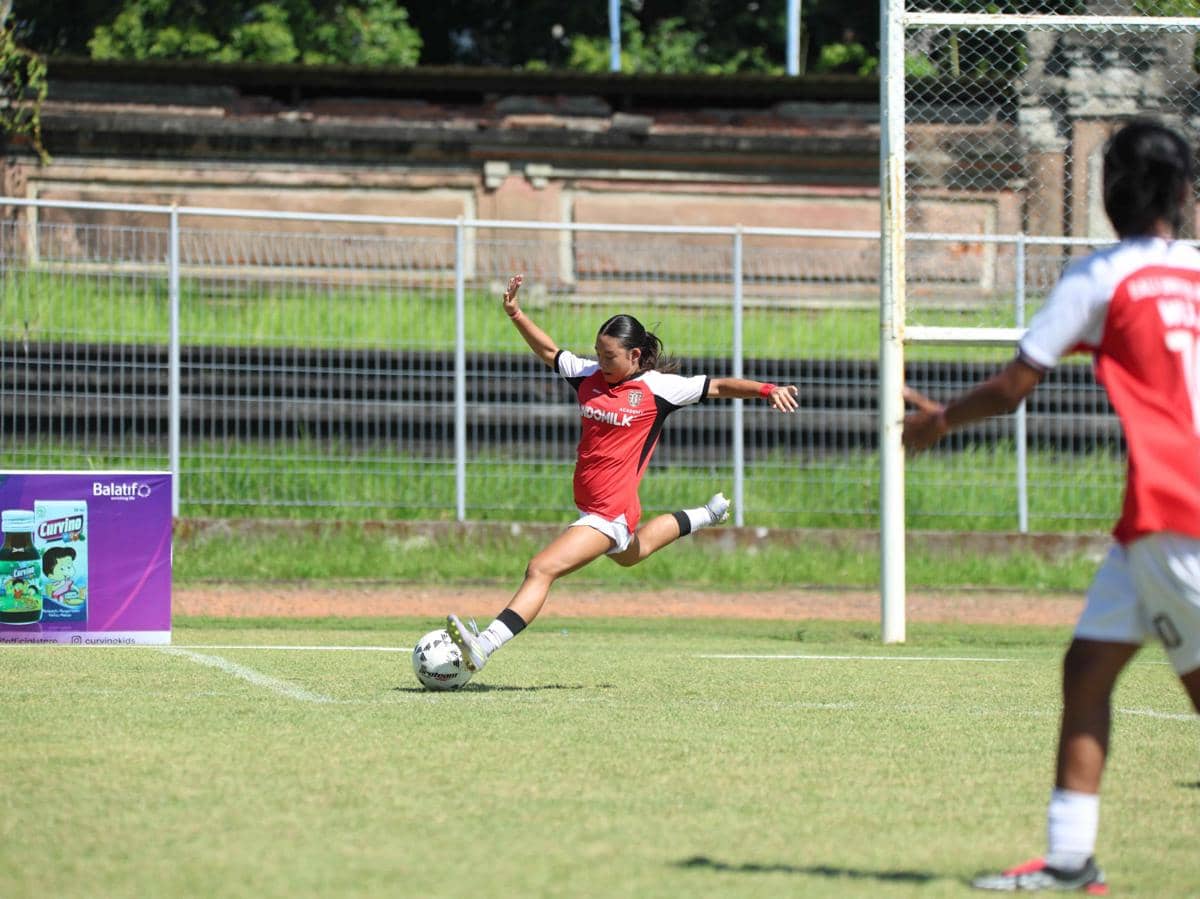 Kiyomi Bachdim main untuk Bali United Academy (instagram.com/kiyomisuebachdim)