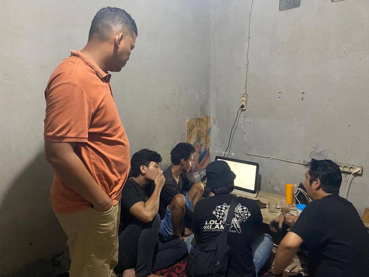 Kasus SIM Palsu Terbongkar di Sukabumi, Pelaku Raup Untung Rp70 Juta