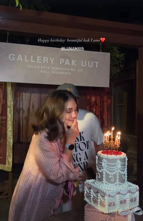 Ulang Tahun ke-43 Luna Maya (instagram.com/lunamaya)