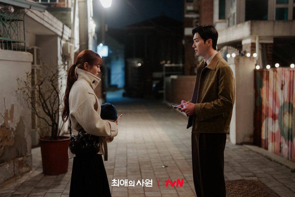 7 Kesamaan Drakor My Bias, My Boss dan Lovely Runner