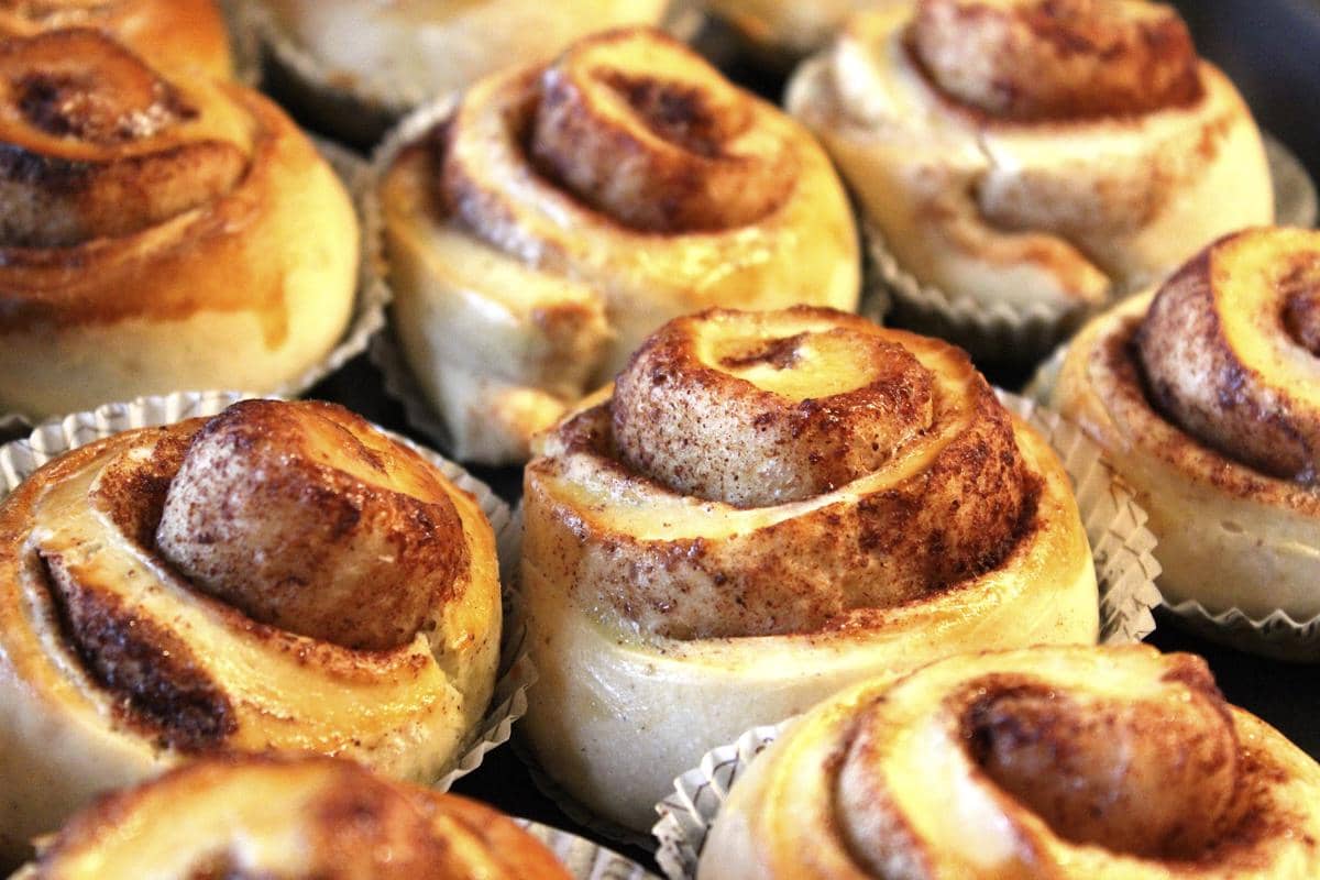 Resep Cinnamon Roll Ubi Ungu, Empuk dengan Cream Cheese