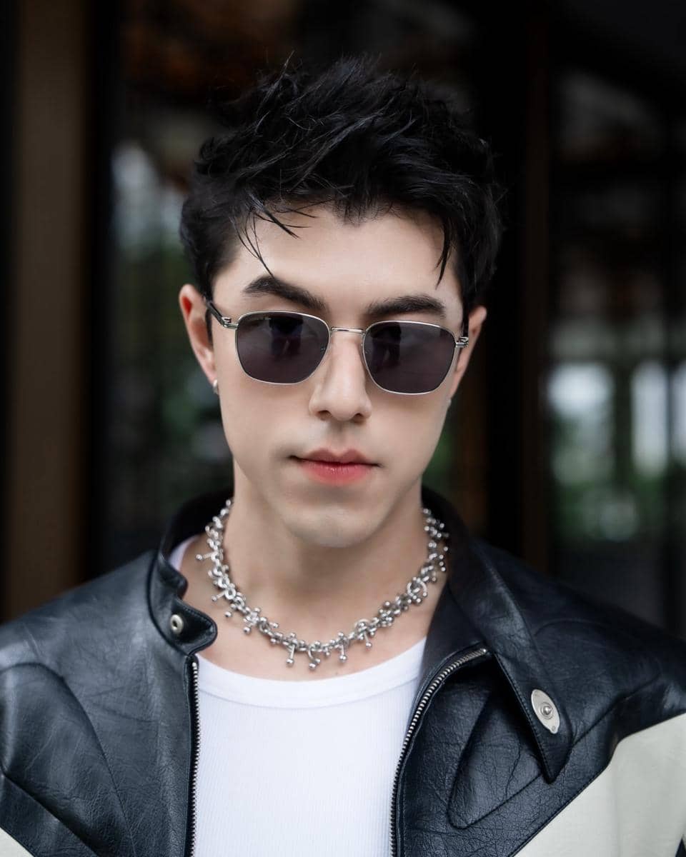 OOTD Pakai Aksesoris ala Nine Naphat