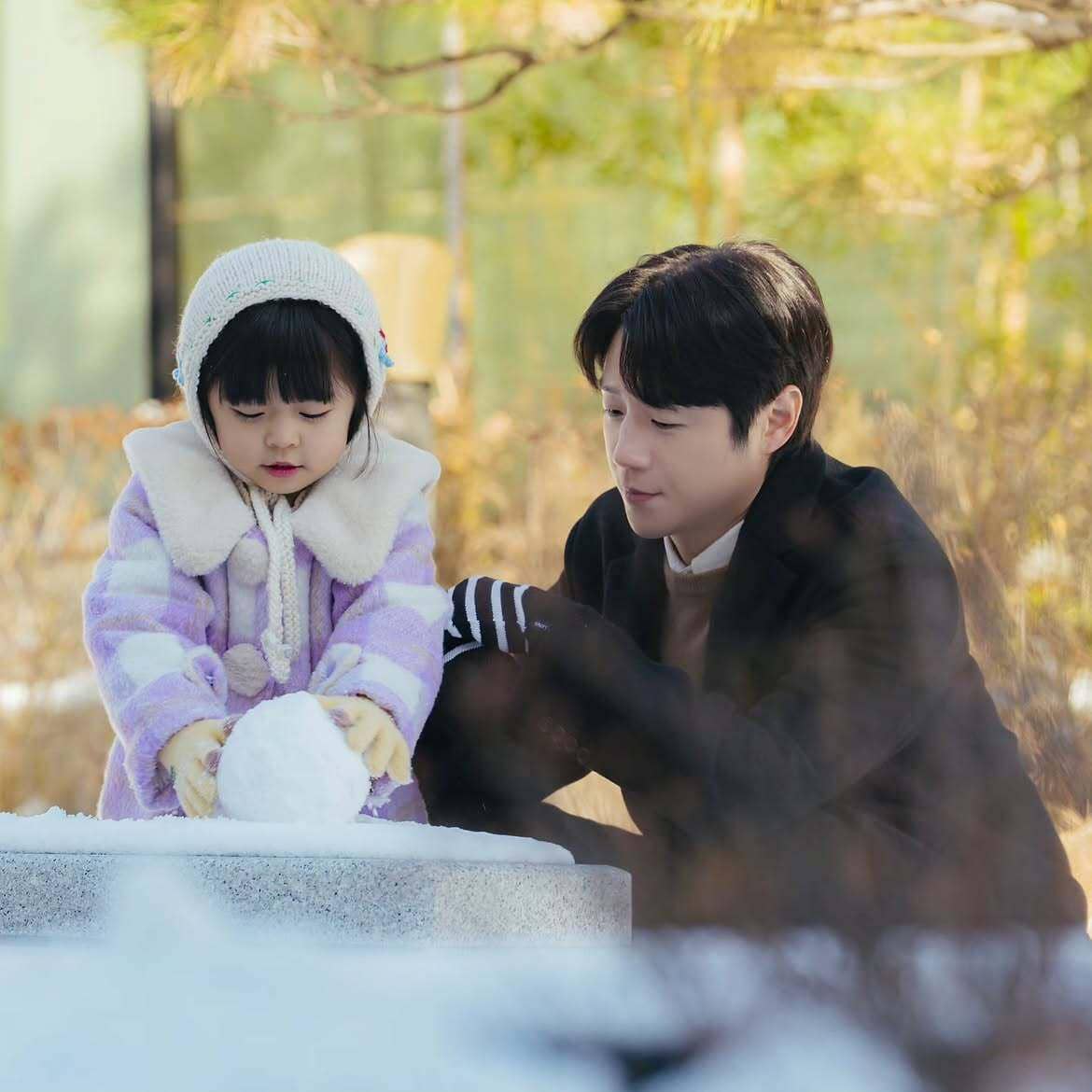 Hwang Bom I dan Jung Joon Won tampil bersama dalam adegan serial drama A Bona Fide Killer produksi MBC.