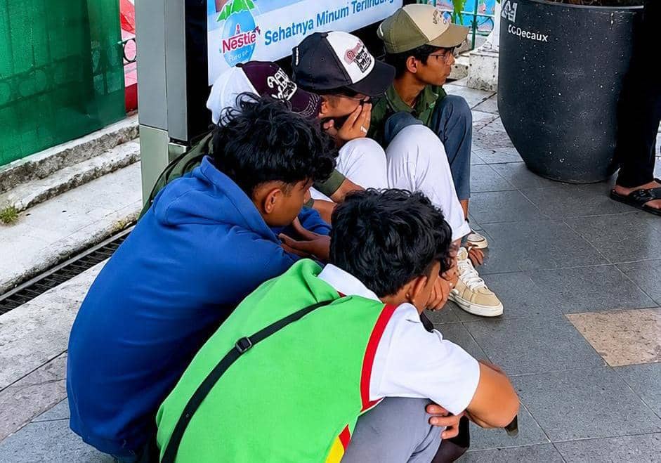Hendak Ikut Demo, Pelajar Asal Sukabumi Dicegat di Stasiun Bogor