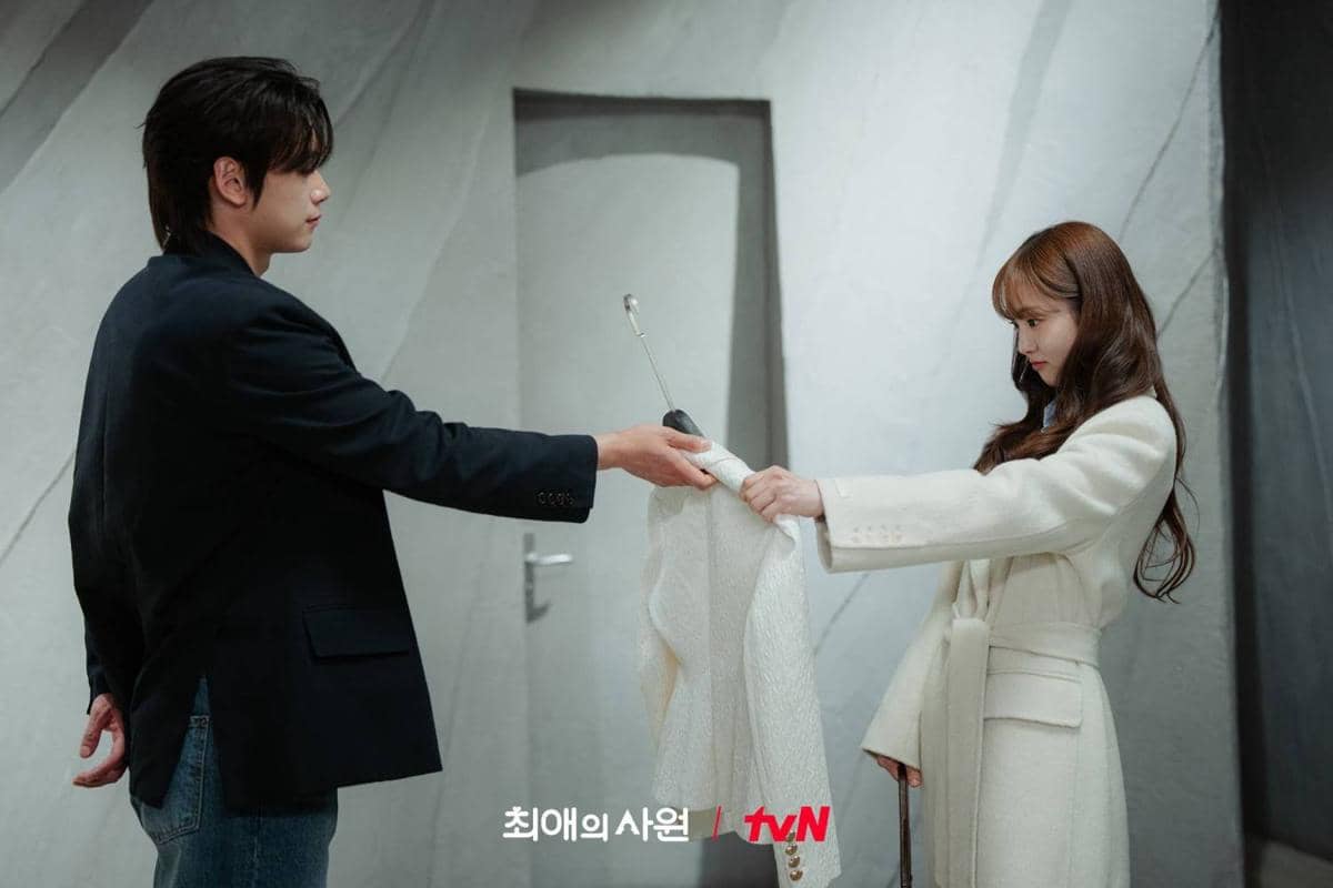 Cuplikan drama Korea My Bias, My Boss