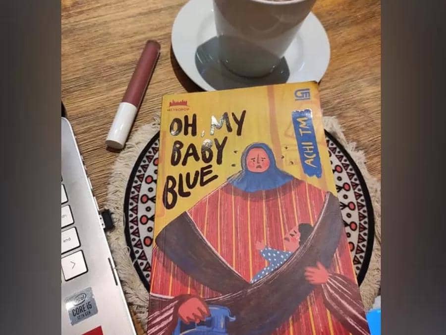 cover buku Oh, My Baby Blue karya Achi Tm