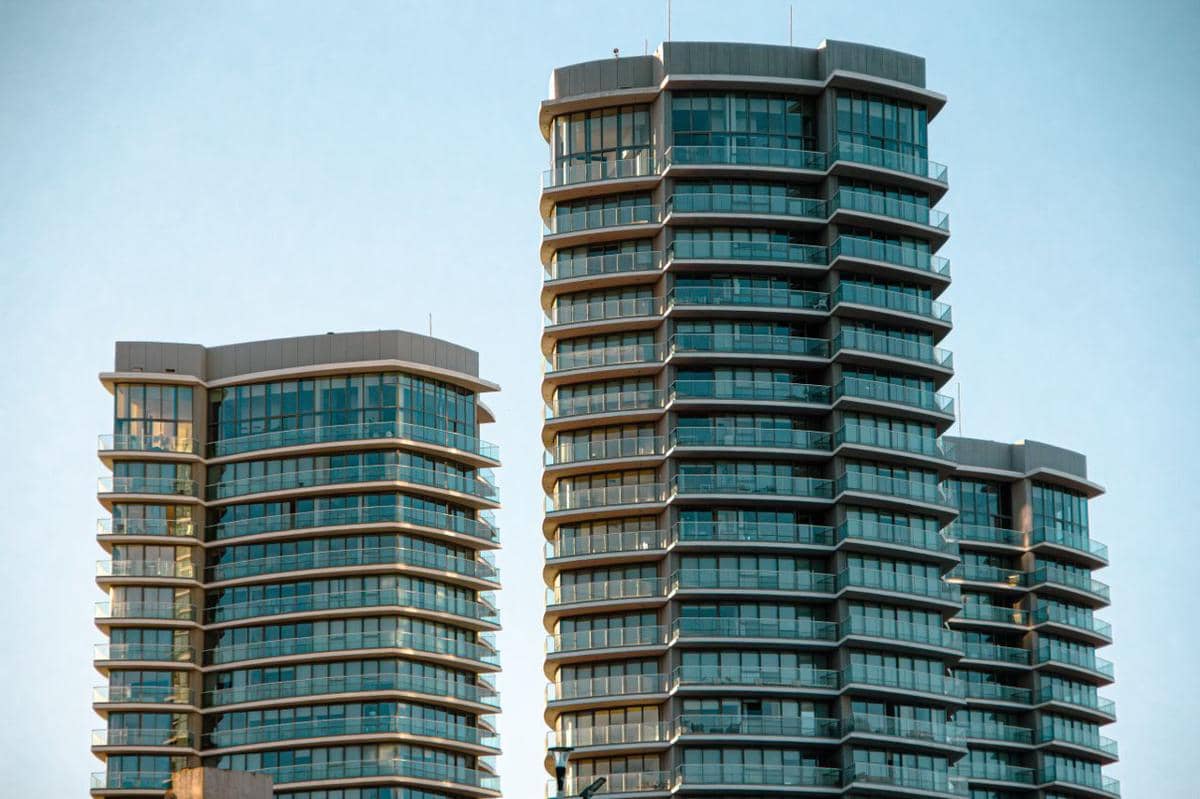 ilustrasi properti apartemen