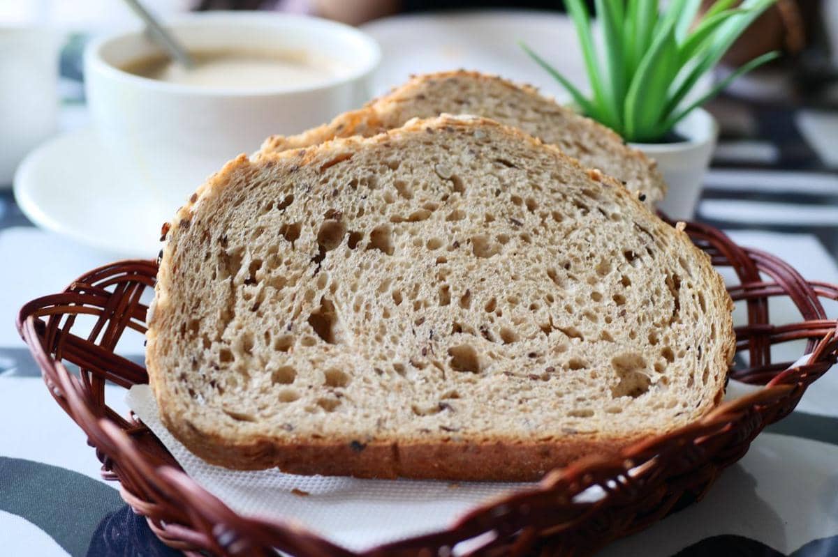 ilustrasi roti gandum