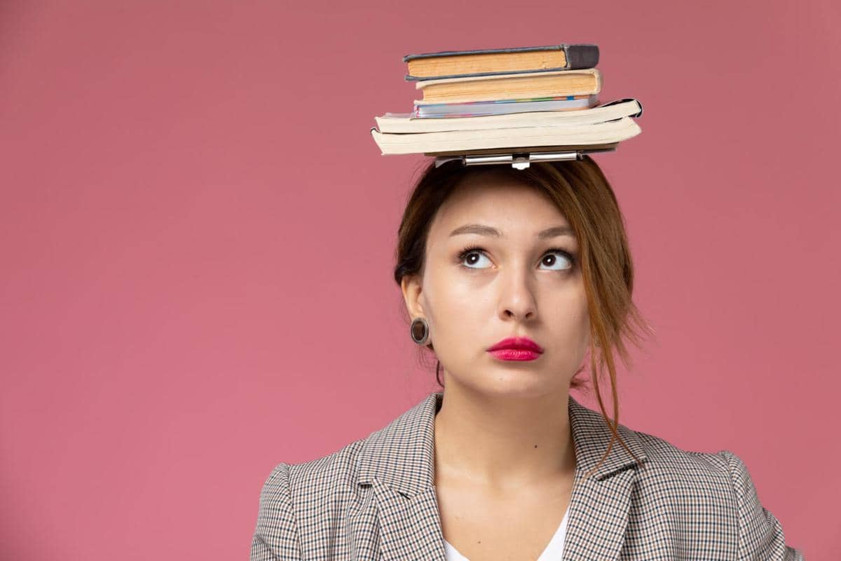 ilustrasi critical thinking, berpikir kritis, kreatif