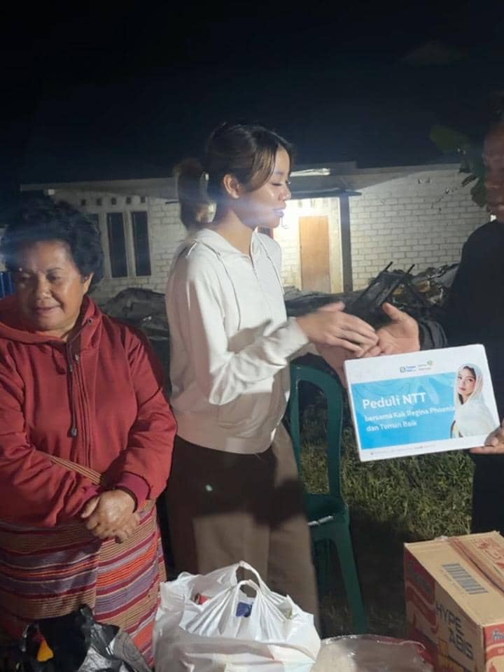 Regina Phoenix salurkan bantuan gempa bumi di NTT