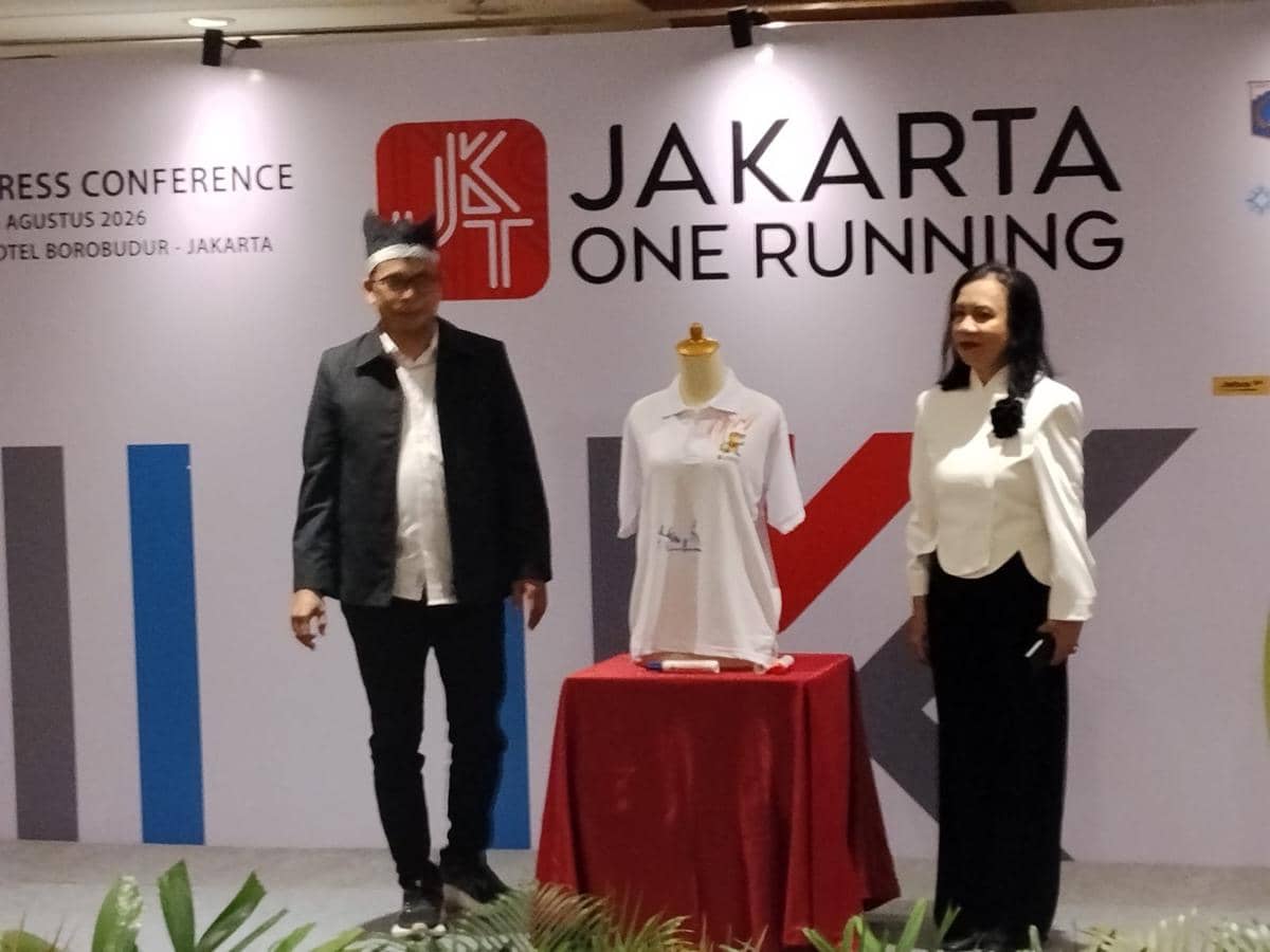 Suasana sesi jumpa pers Jakarta One Running Series 2026 dengan narasumber dan materi acara di Jakarta.