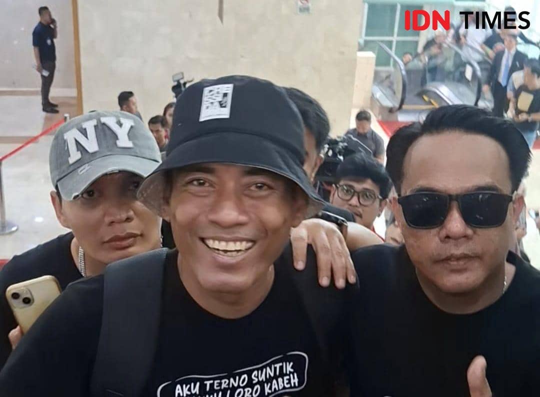 Dipanggil Pimpinan DPR, Botok Pati Hadir di Ruang Rapat Paripurna