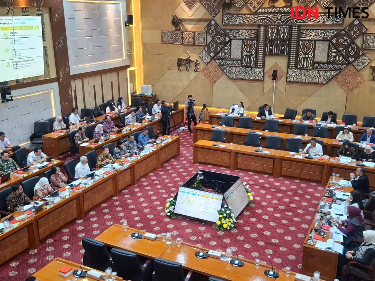 Menkes Buka Donasi Gempa NTT, Incar Anggota DPR dengan LHKPN Tinggi