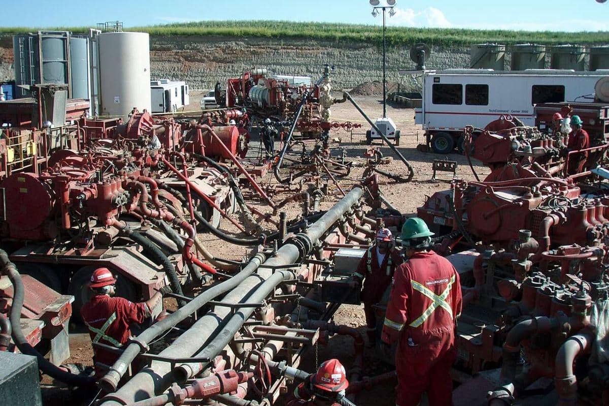 fracking atau pengeboran hidrolik di Dakota Utara