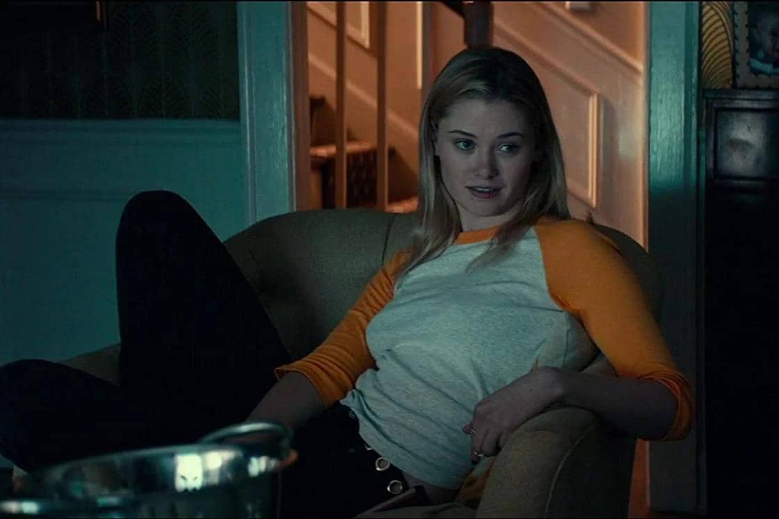 Virginia Gardner dalam film Halloween