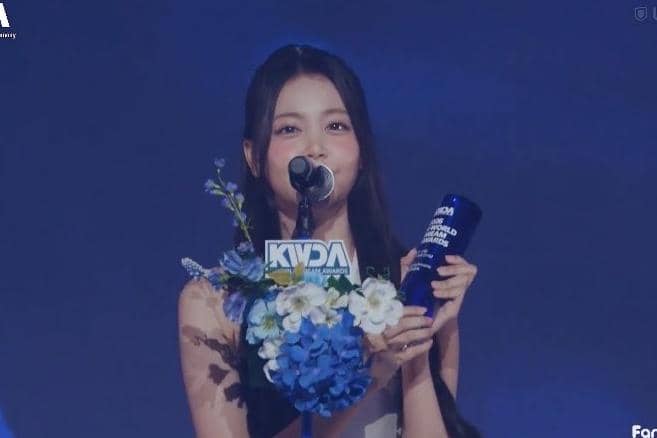 Menang Award, Carmen Hearts2Hearts Tulis Surat Haru Panjang di Weverse