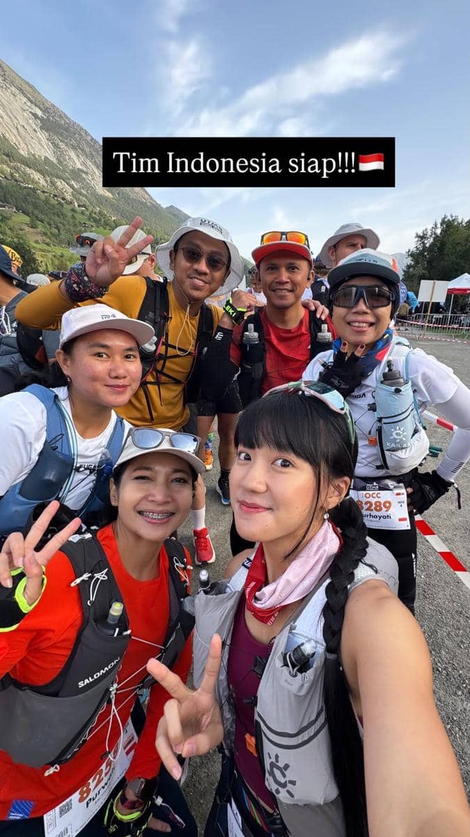 Cindy Gulla mengikuti ultra trail run di kawasan Mont-Blanc, berlari menyusuri jalur pegunungan yang menantang.