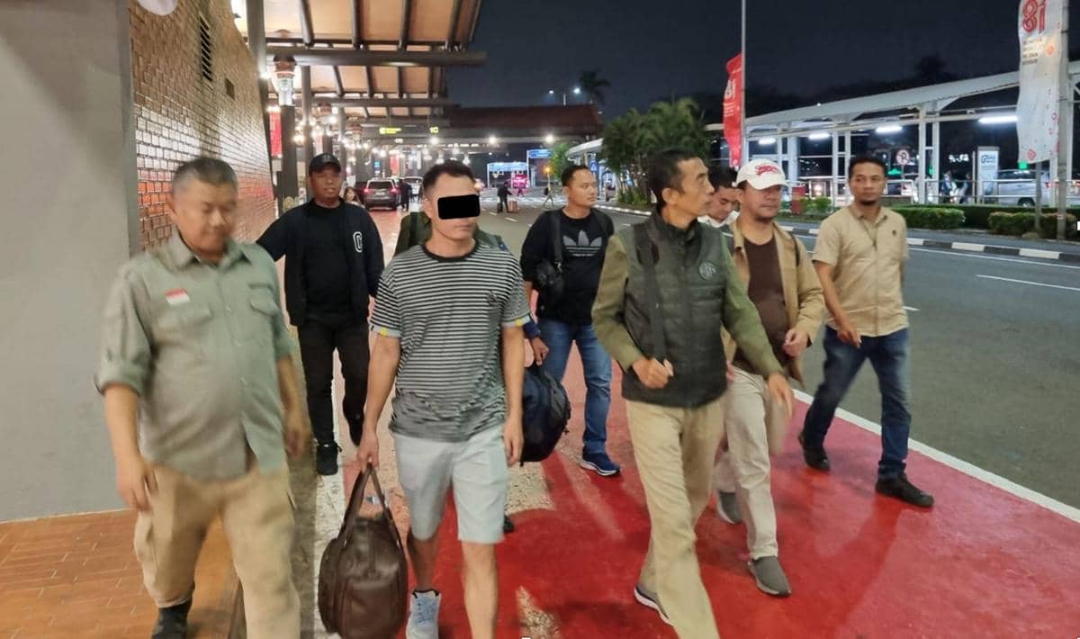 WNA Vietnam Diamankan di Pontianak terkait Tiga Ton Sisik Trenggiling