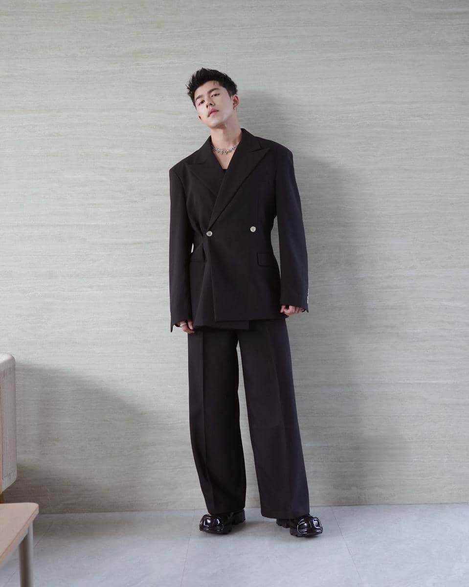 Mix and Match Formal ala Nine Naphat